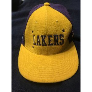 NIKE LA LAKERS THROWBACK CAP HAT FITTED LARGE FITS 7 3/8- 7 1/2- 7 5/8